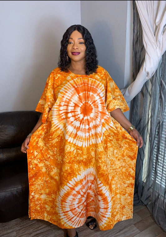 Langes Batikkleid, orange, Baumwollscheibe im Tye-and-Dye-Stil.