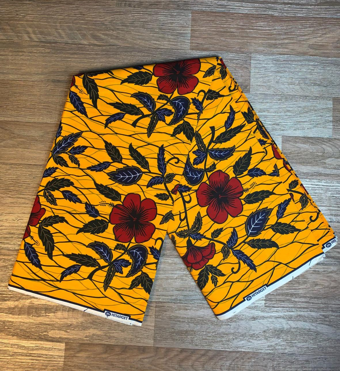 Tissus Wax Africain 100% Coton Ankara 1 à 6 yards Wax Hitarget motif : Hibiscus Rouge et Jaune