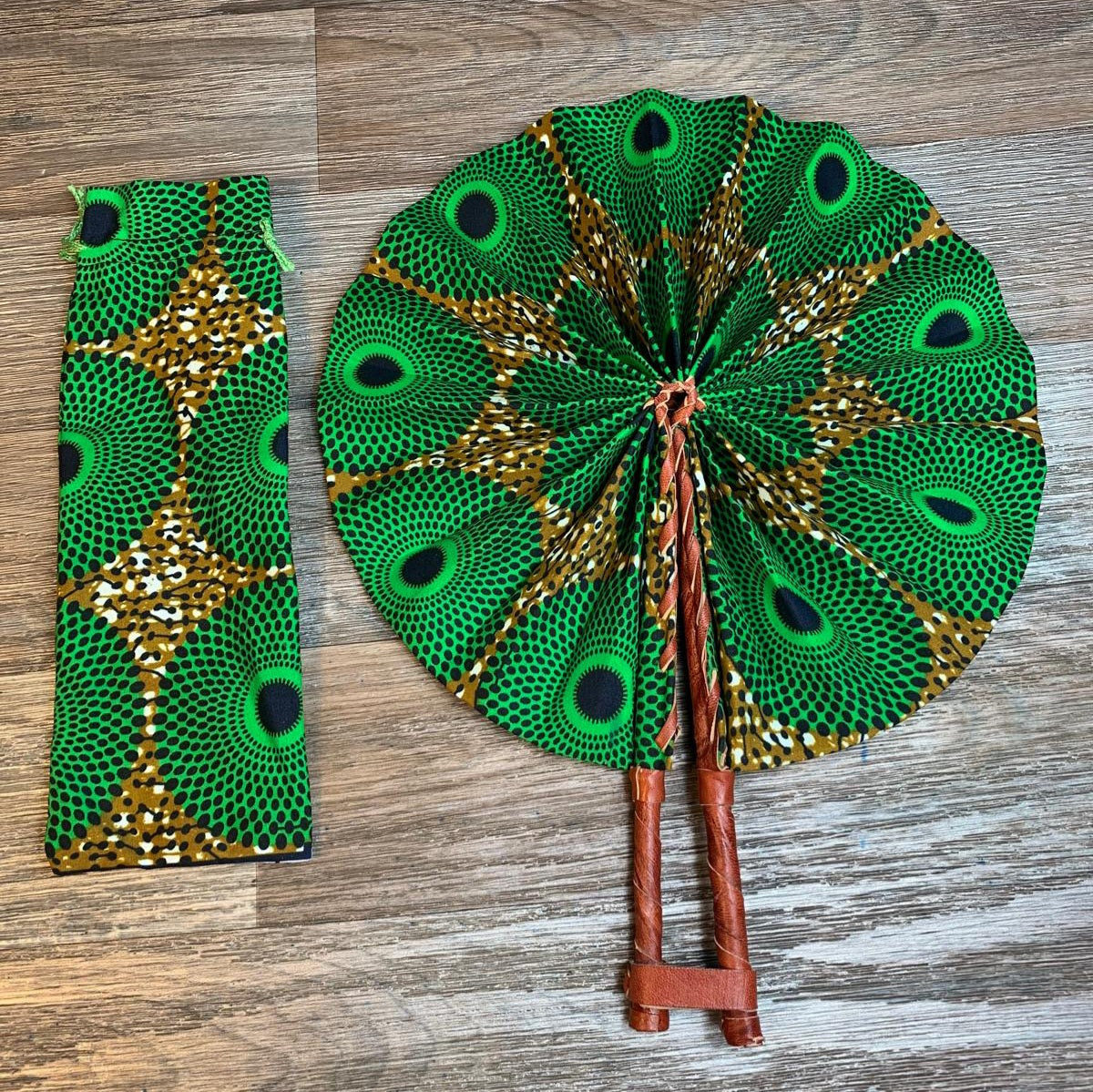 Wachsfächermuster: Grüne Scheiben