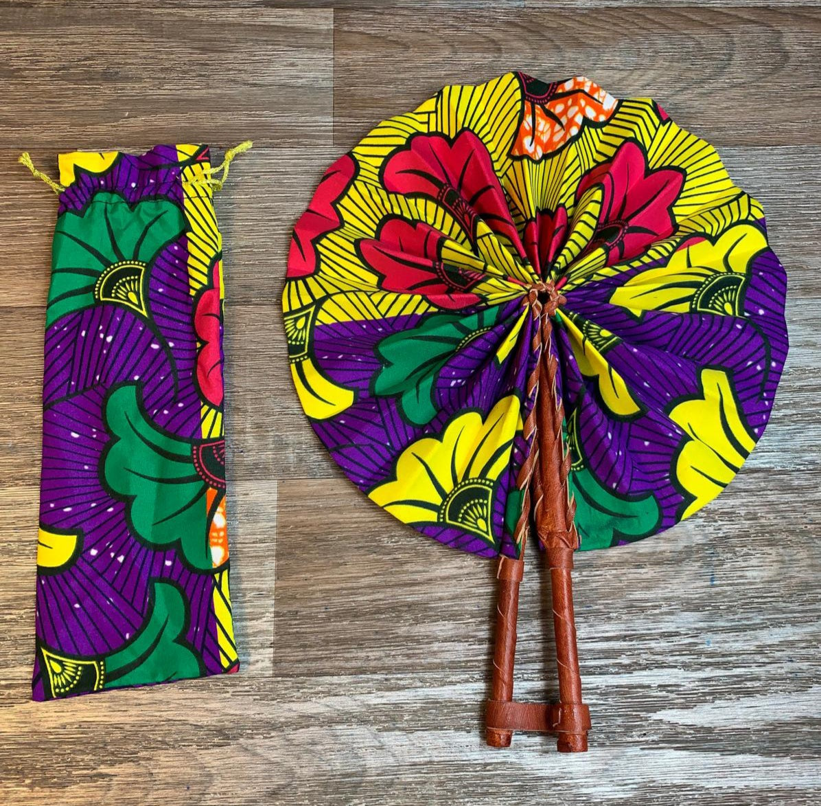 Wachsfächermuster: Bunte Hochzeitsblumen