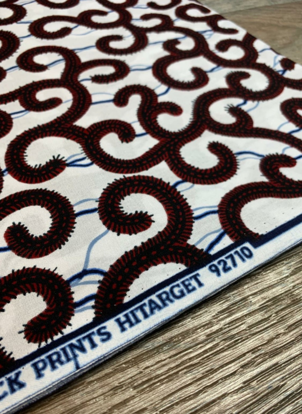 Tissus Wax Africain 100% Coton Ankara 1 à 6 yards Wax Hitarget Macaroni Blanc