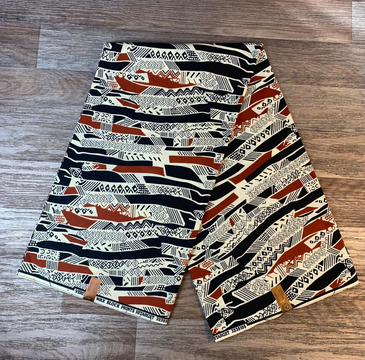 Tissus Wax Africain 100% Coton Ankara 1 à 6 yards Wax Hitarget Authentique Collection Design Ankara Tribal
