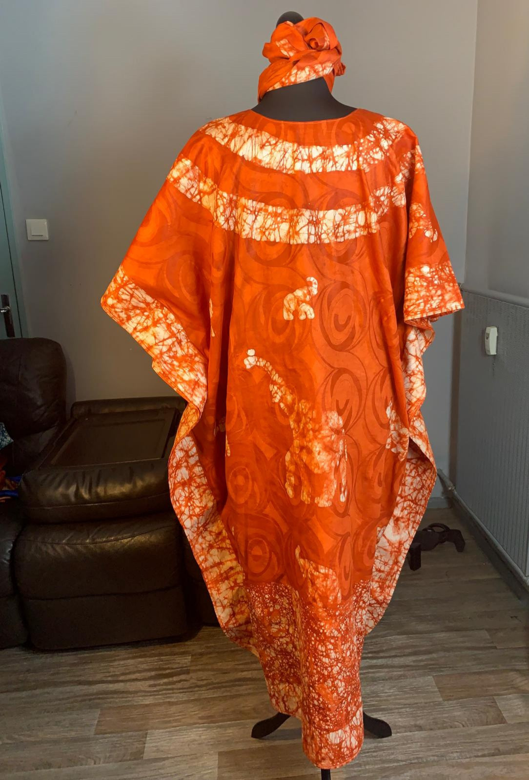 Robe Longue Bazin Batik Style Bohème a Motifs avec Foulard 100% Coton très doux design art