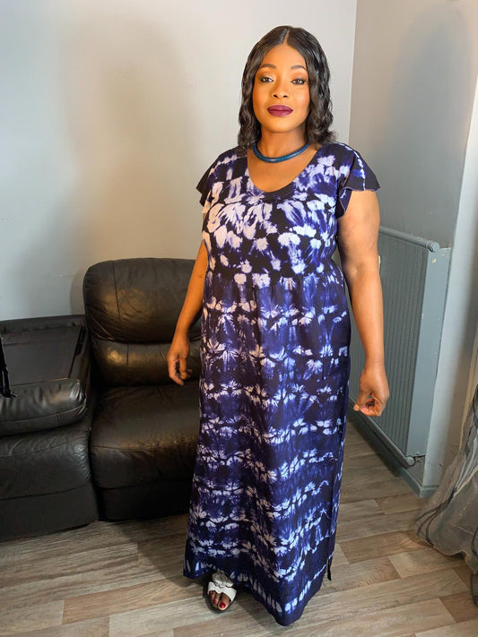 Indigoblaues Tye-and-Dye-Adiré-T-Shirt-Kleid