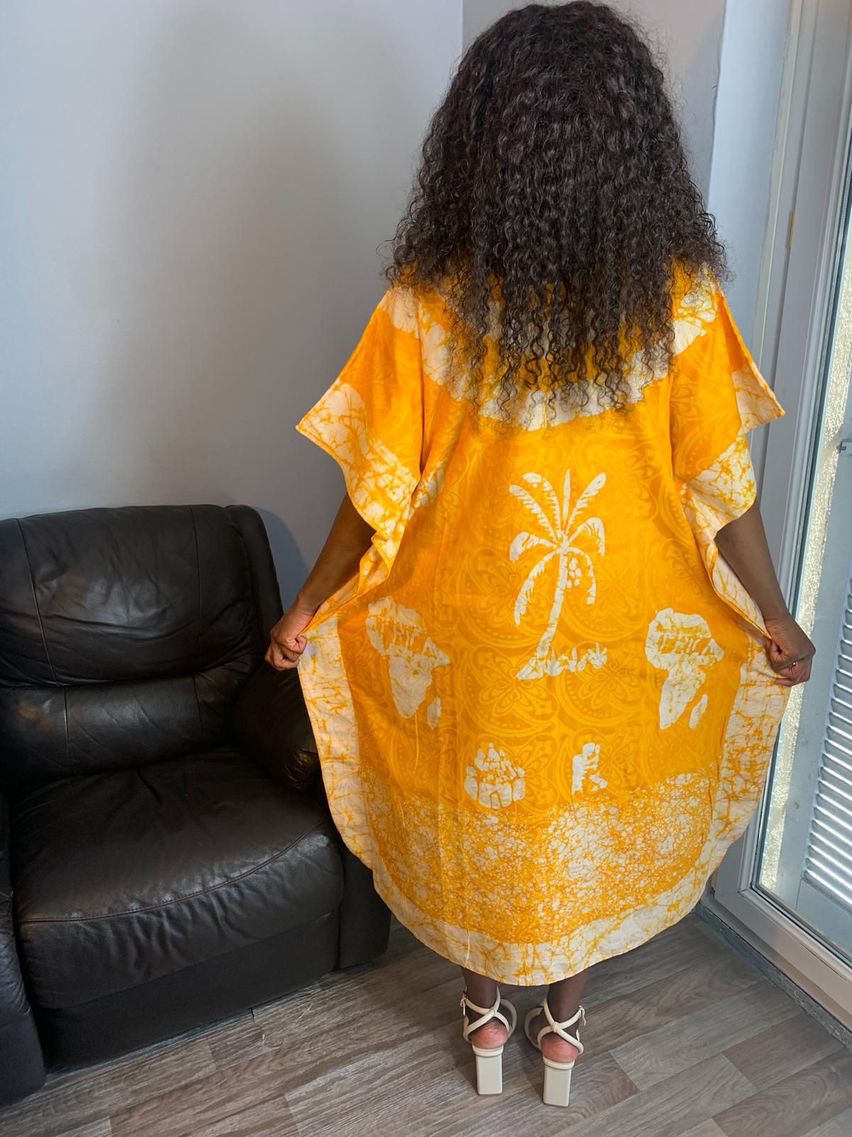 Robe Bazin Batik Style Bohème Jaune. Robe à motifs, design , motif: Palmiers, Afrique L'art 100% Coton Très Doux