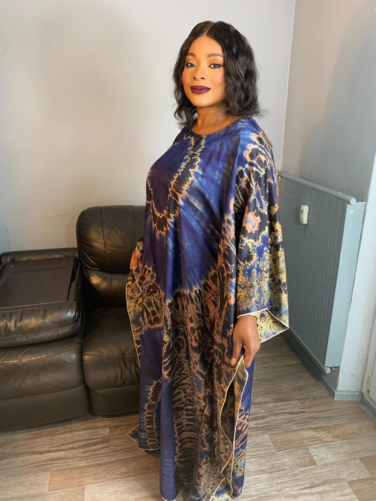 Boubou en Soie Adiré Caftan Bleu - Robe Longue 100% Soie Tie and Dye Adire Silk Batik