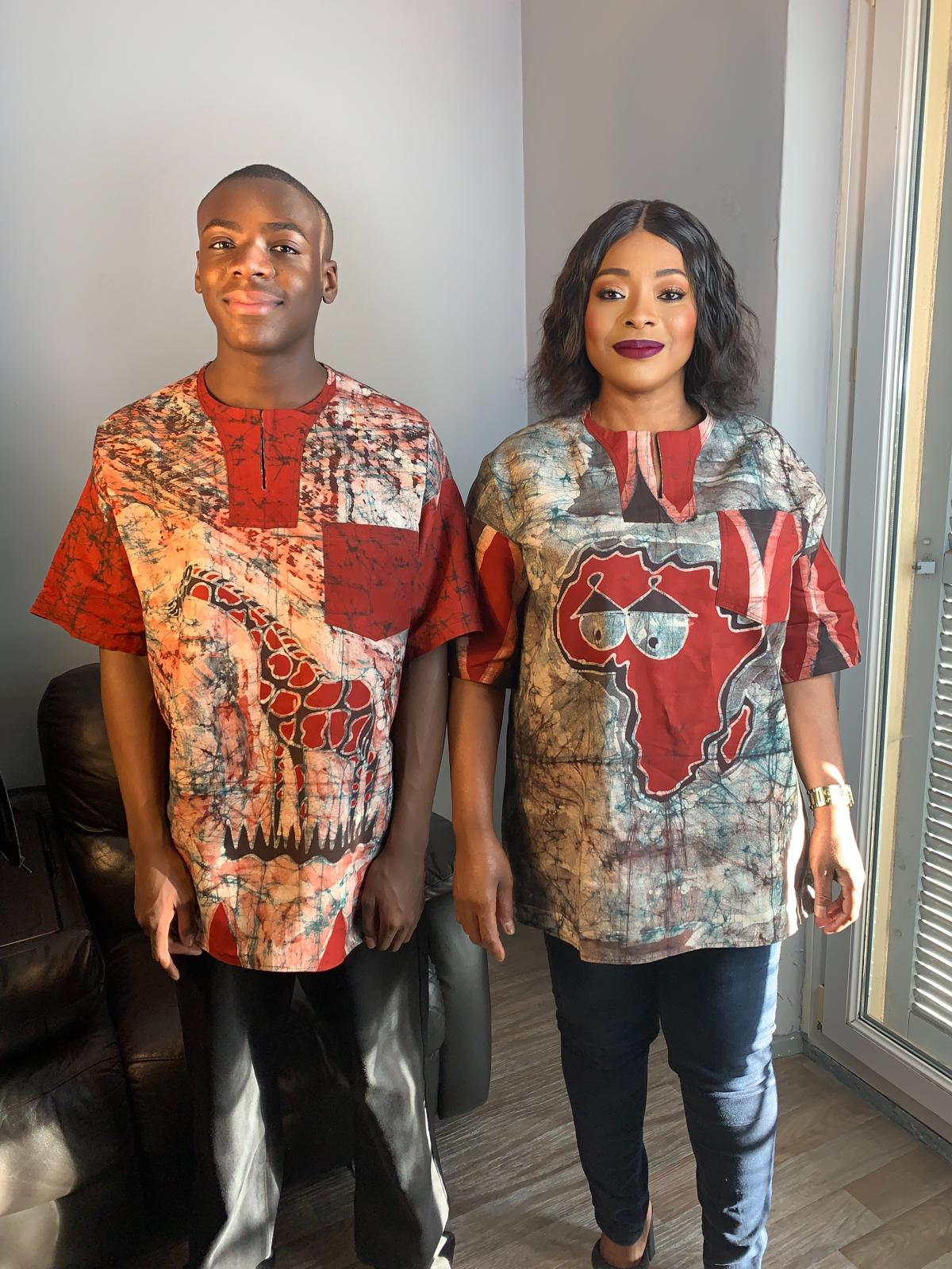 Chemise Mixte Batik Motif Animaux Safari en Coton - Afrique et Case Tata Samba Bordeaux