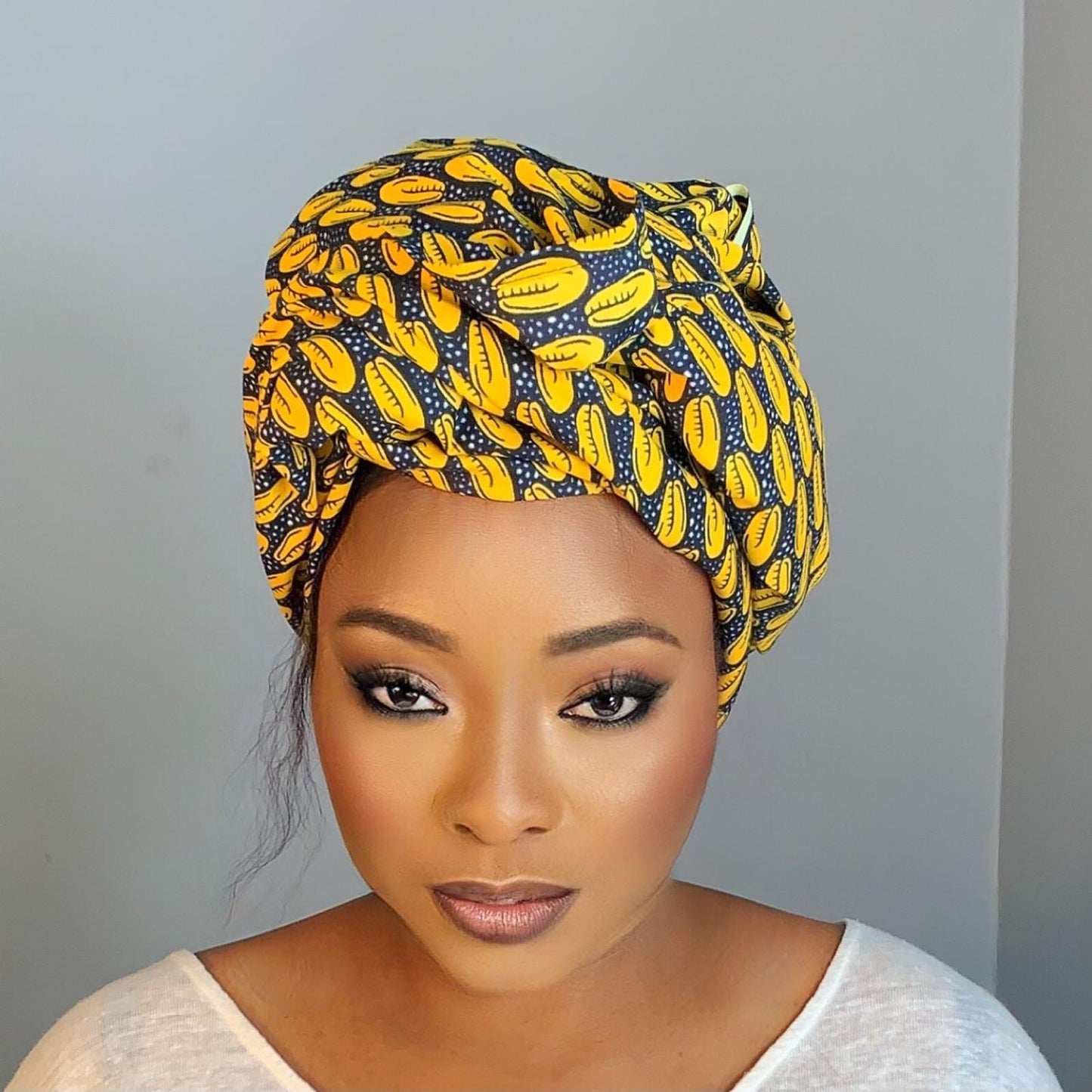 Fourlard turban Yellow Cauri pattern in African Wax