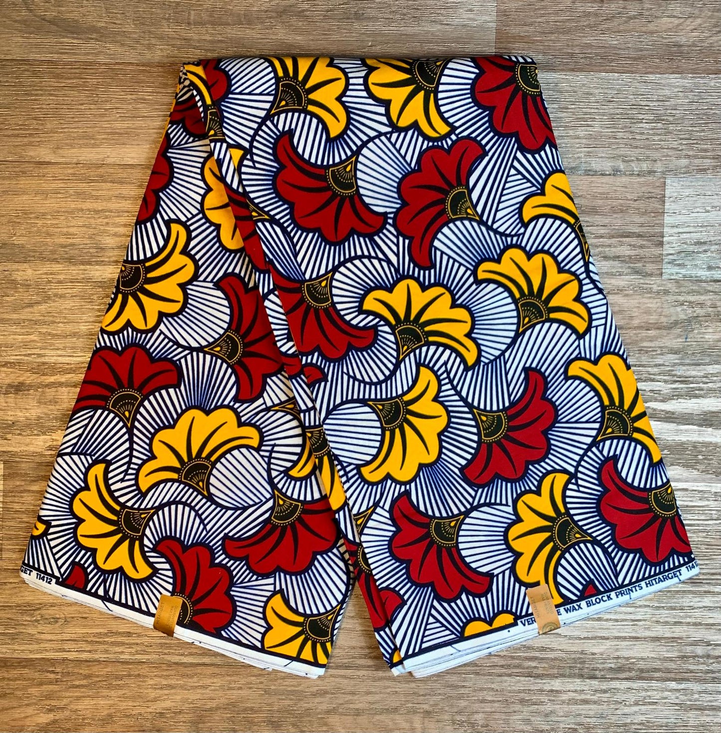 Tissus en Wax 1 à 12 Yards. Marque "Hitarget" Wax Qualité Supérieure Real Wax Motif : Fleurs de Mariages Rouges