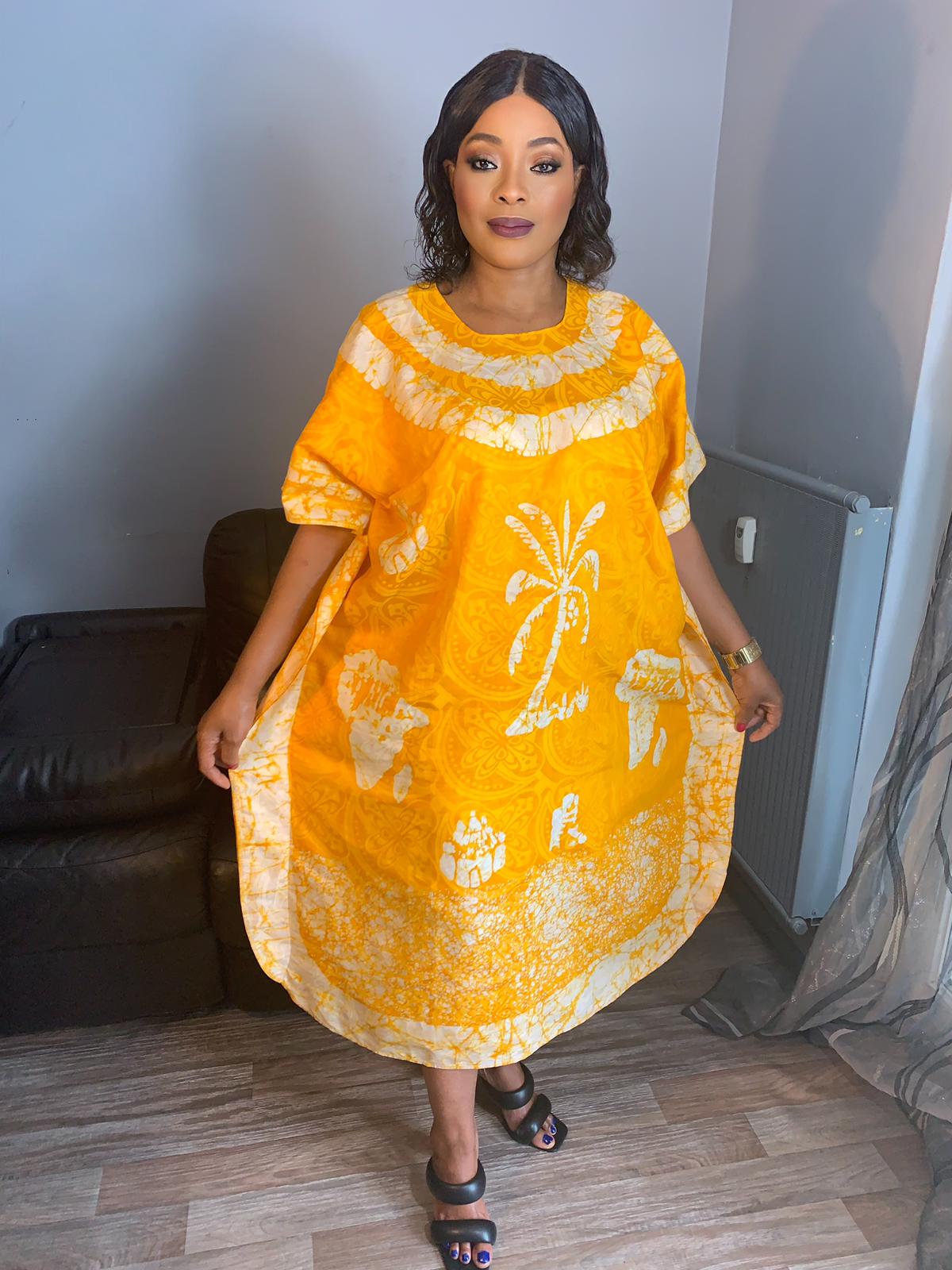 Robe Bazin Batik Style Bohème Jaune. Robe à motifs, design , motif: Palmiers, Afrique L'art 100% Coton Très Doux