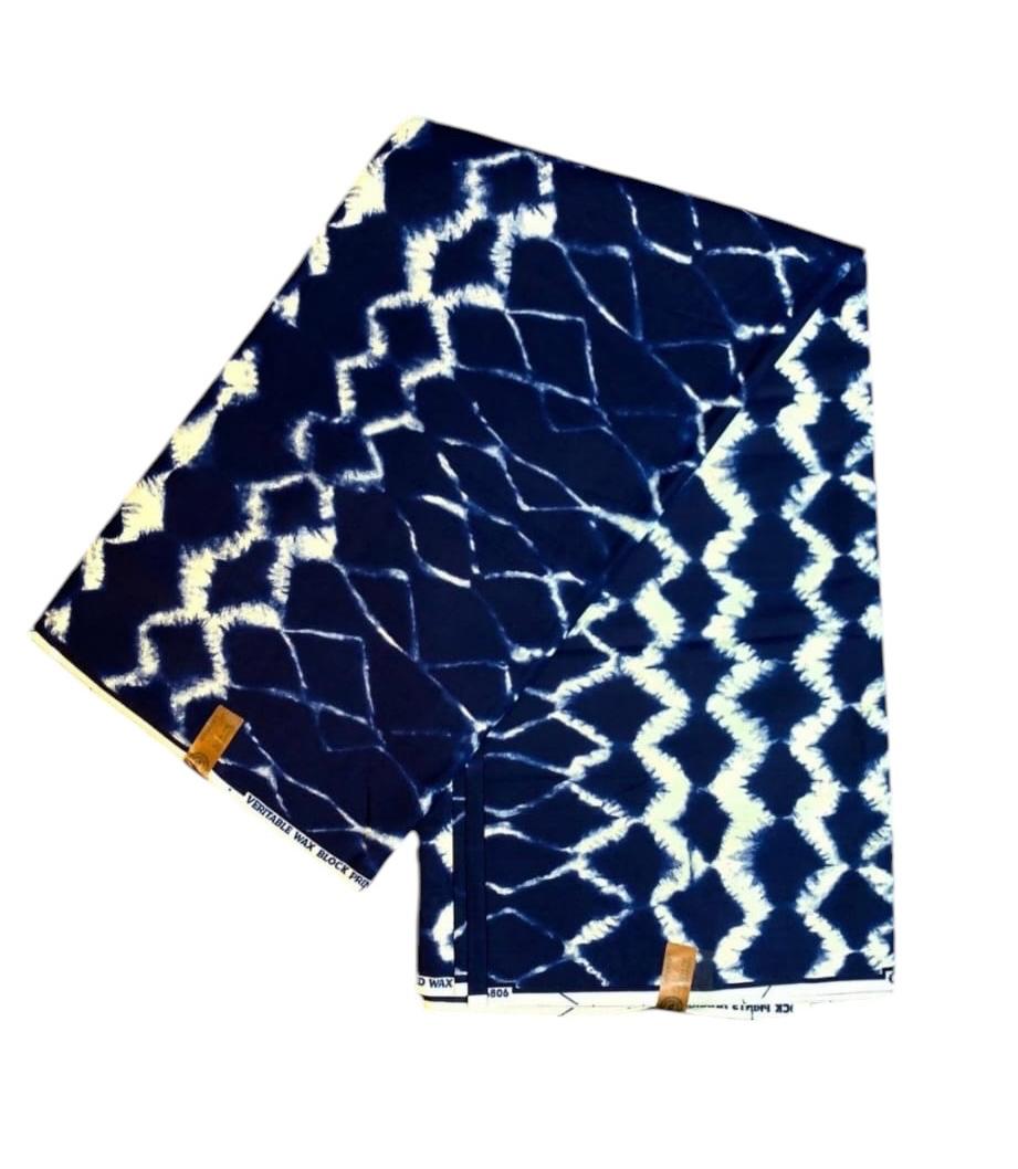 Tissus Wax Africain 100% Coton couleur Ecru bleu marine Motif: Vieux Indigo Design Yoruba, 1 et 2 yards Wax Hitarget Authentique