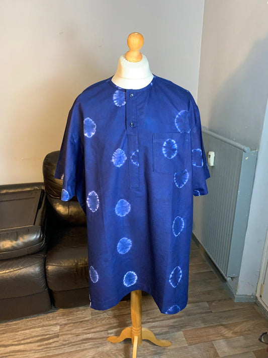 Indigoblaues Herrenhemd (große Größen) Übergröße XXXXL, 100 % Baumwolle.