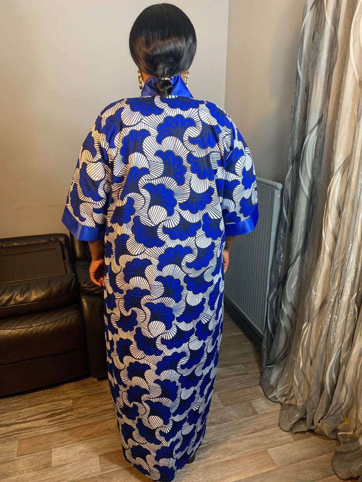 Kimono wax et duchesse Long Bleu. Wax Motif Fleurs de Mariages Caftan, Kaftan