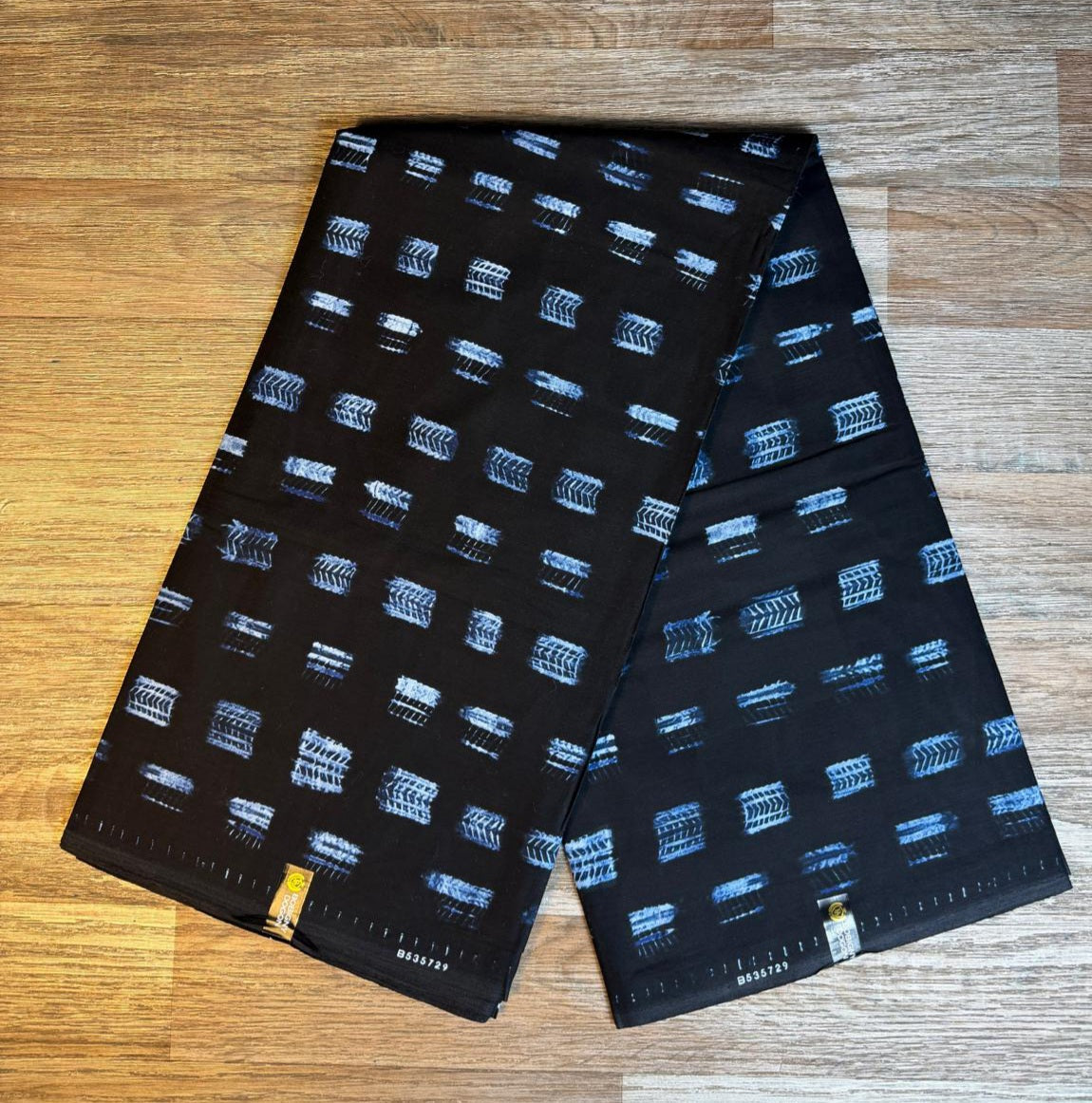 Tissus Super Wax Bobigny Dogon Wax"Africain 100 %Coton Ankara