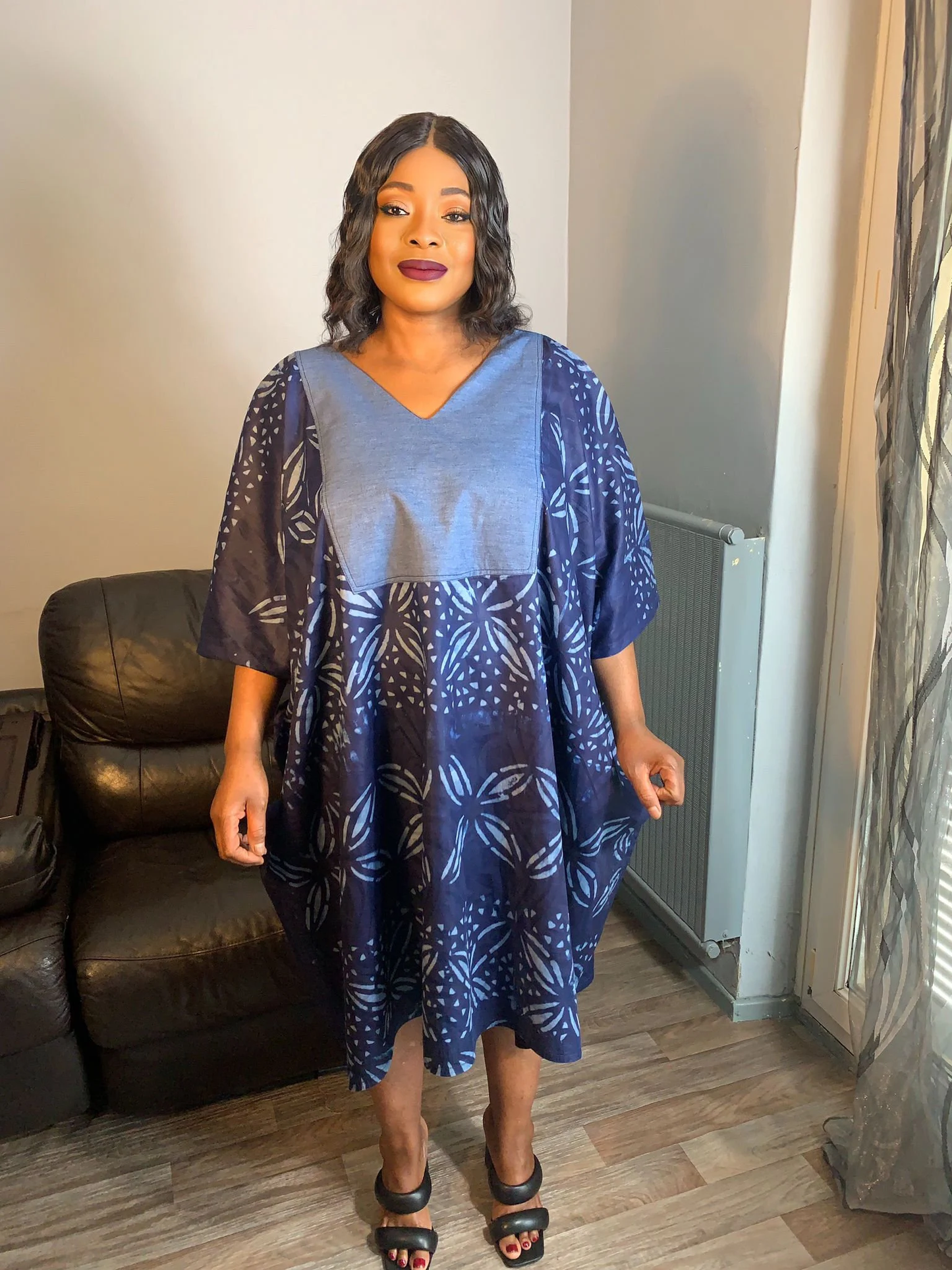 Robe femme, indigo , batik , kampala, Adire Tye and Dye.