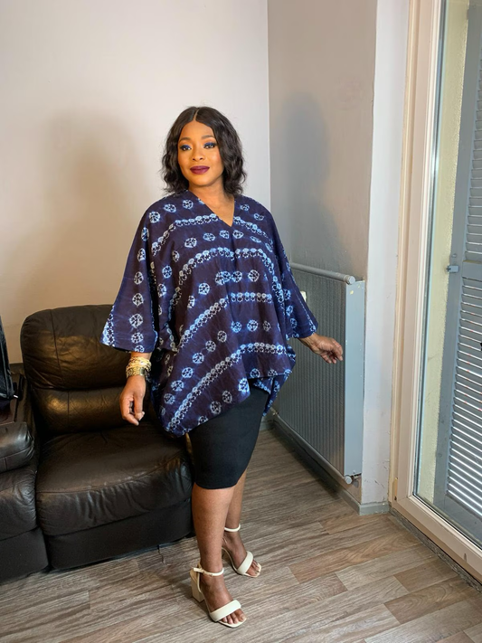 Indigo handgefärbtes Tye-and-Dye-Top, Adiré, Vintage-Bohemian-Stil