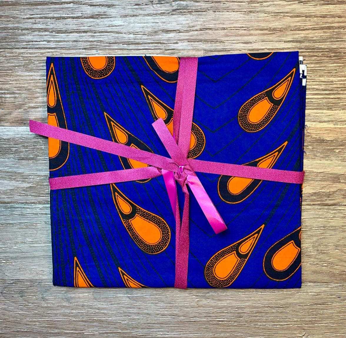 Pagnes en Wax Africain 100% Coton - 2 yards Motif : Étoilés