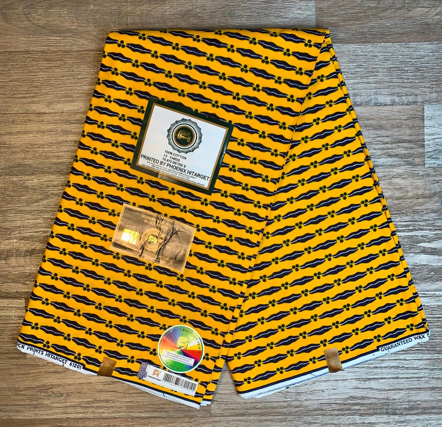 Tissus Wax Africain 100% Coton Ankara 6 yard  et 12 yards Wax Hitarget Authentique Motif : Mon mari est capable jaune et noir.