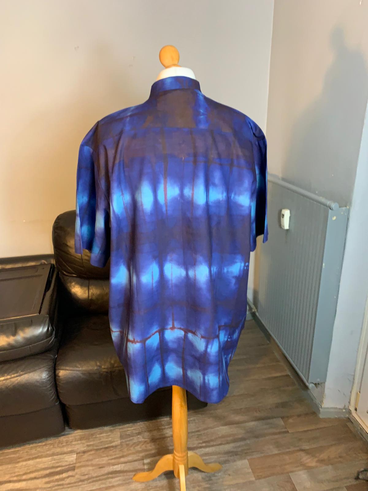 Indigo-Herrenhemd, Batik, Marineblau, Türkis, Kollektion, Stehkragen, Vintage Yoruba.