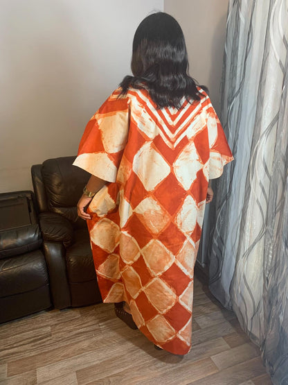 Dunkelrotes Batik-Adire-Langkleid mit Rautenmuster, handgefertigtes Design, 100 % Baumwolle