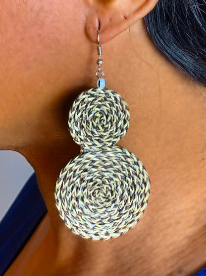 Raffia earrings