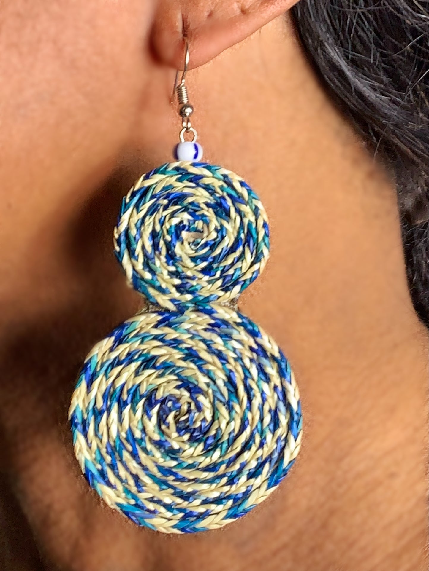 Raffia earrings