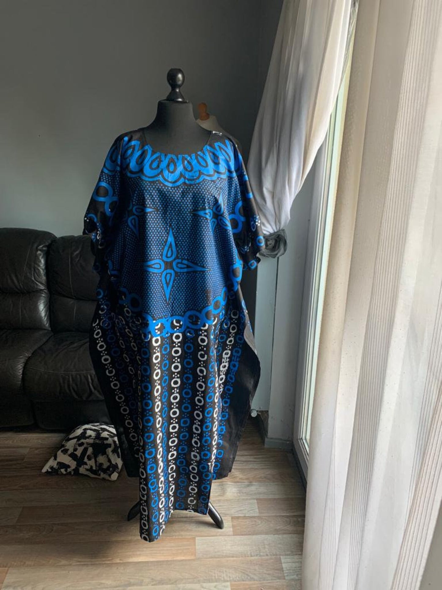 Robe Longue Batik Bleu et noir Artistique