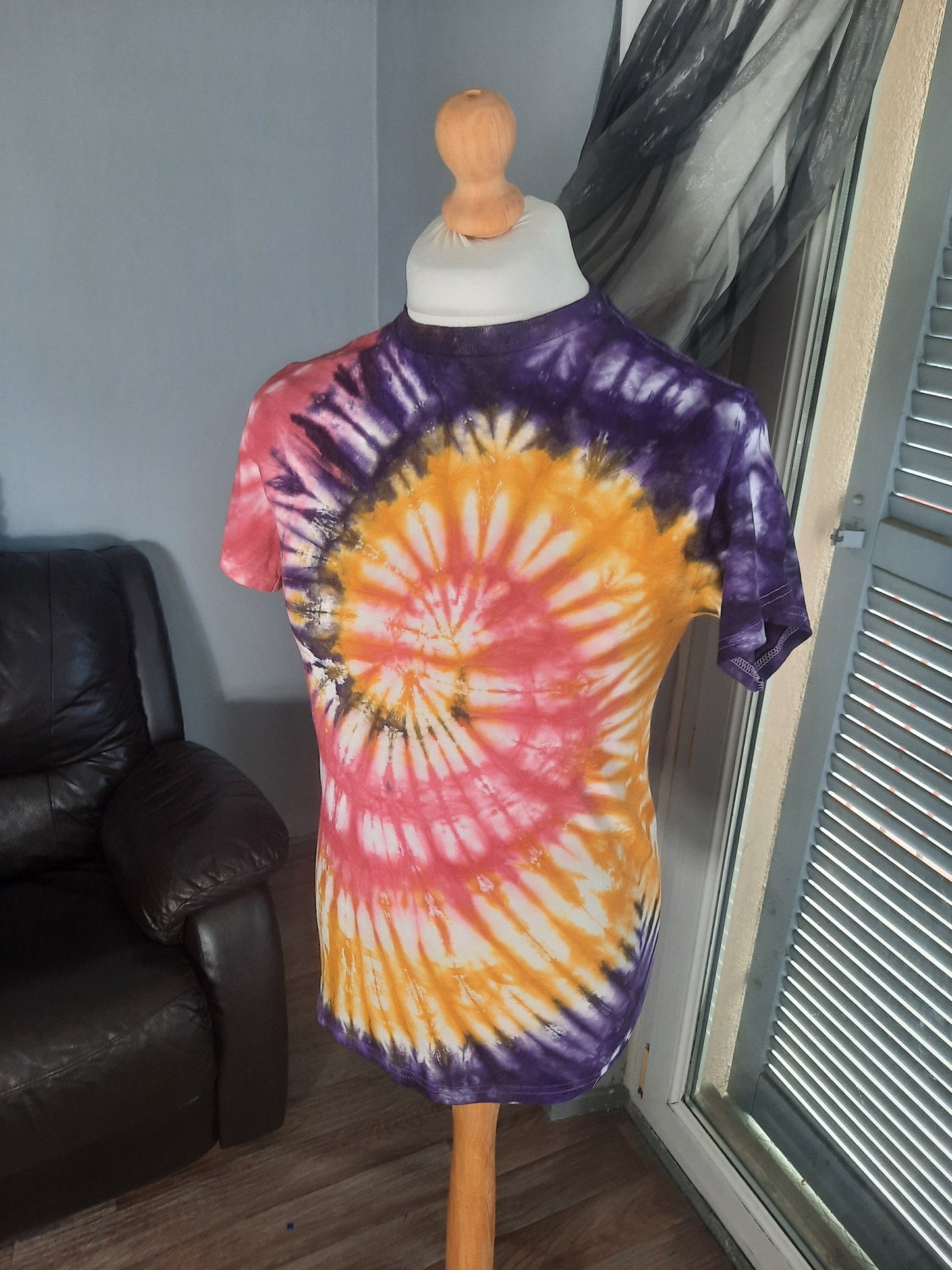 T-Shirt Indigo Tye and Dye Adire