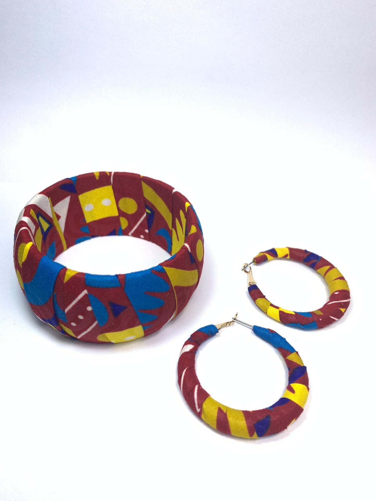 Multicolored Zulu Pattern Earrings Bracelet Set