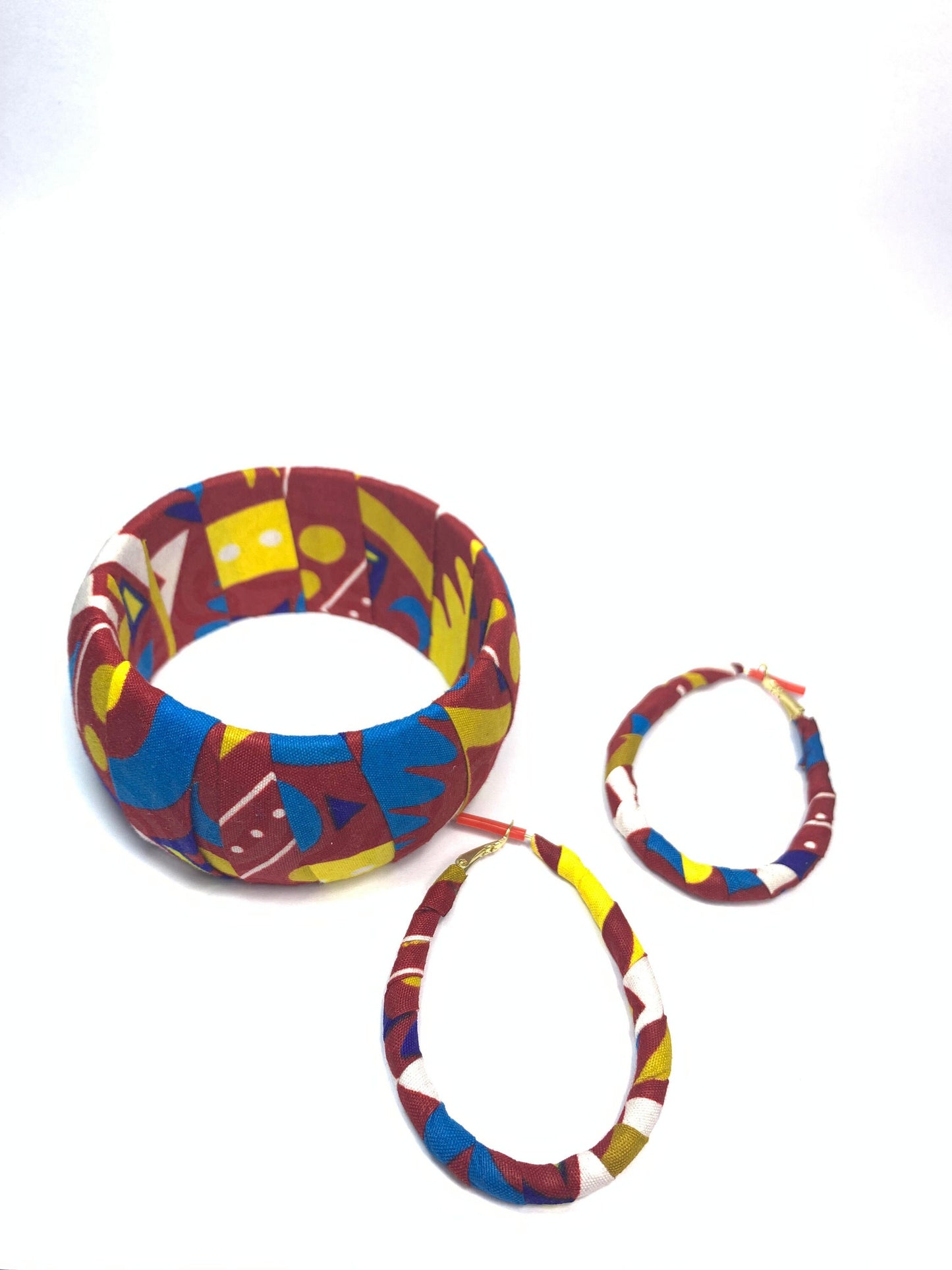 Multicolored Zulu Pattern Earrings Bracelet Set