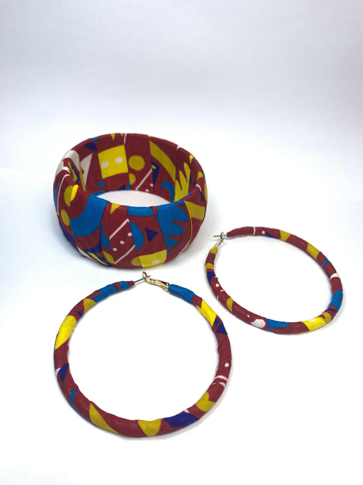 Multicolored Zulu Pattern Earrings Bracelet Set